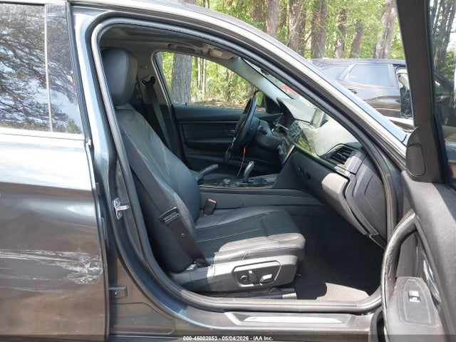 45002853 :رقم المزاد ، WBA3B5C55DF591101 vin ، 2013 Bmw 328i Xdrive مزاد بيع