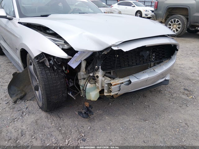 Продаж на аукціоні авто 2015 Ford Mustang V6, vin: 1FA6P8AM3F5387960, номер лоту: 45002860