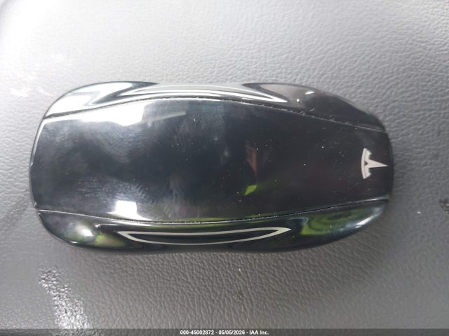 45002872 :رقم المزاد ، 5YJSA1S15EFP53663 vin ، 2014 Tesla Model S مزاد بيع