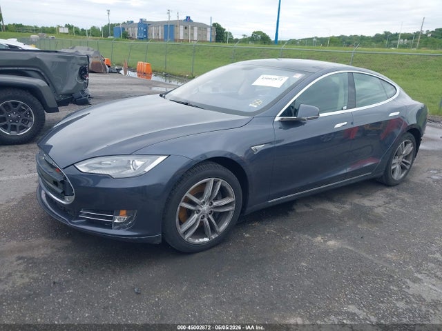 45002872 :رقم المزاد ، 5YJSA1S15EFP53663 vin ، 2014 Tesla Model S مزاد بيع