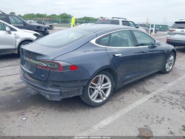 45002872 :رقم المزاد ، 5YJSA1S15EFP53663 vin ، 2014 Tesla Model S مزاد بيع