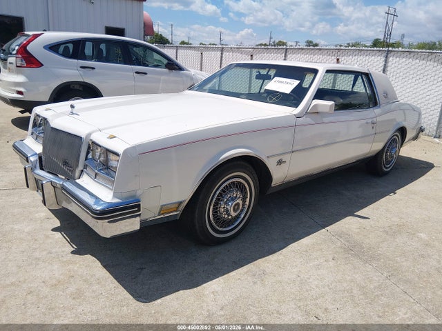 45002892 :رقم المزاد ، 1G4EZ57Y4FE426284 vin ، 1985 Buick Riviera مزاد بيع