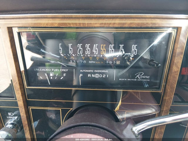 45002892 :رقم المزاد ، 1G4EZ57Y4FE426284 vin ، 1985 Buick Riviera مزاد بيع