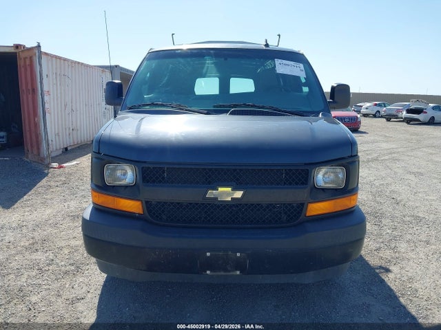 1GCWGAFG6H1100805 Chevrolet Express 2500 Work Van