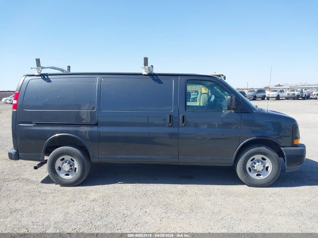 1GCWGAFG6H1100805 Chevrolet Express 2500 Work Van