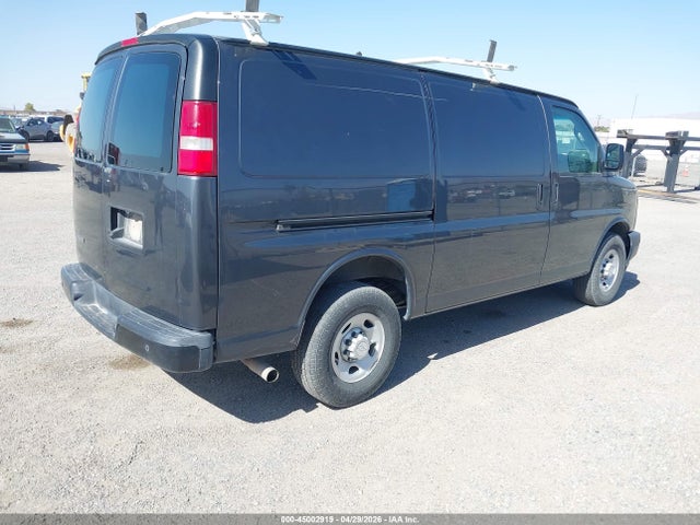 1GCWGAFG6H1100805 Chevrolet Express 2500 Work Van