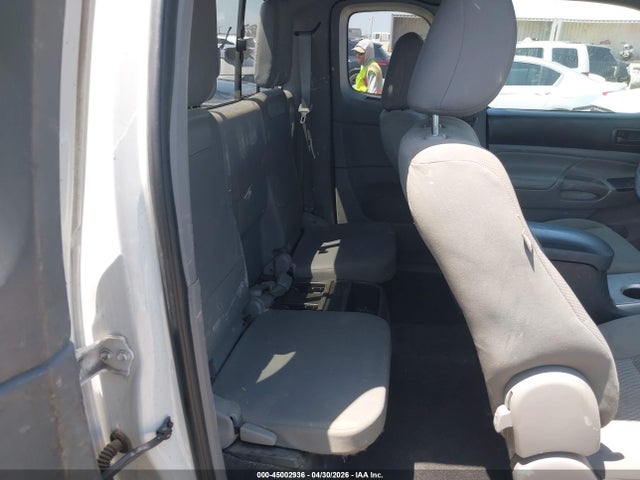 5TFTX4GN3FX050652 Toyota Tacoma Prerunner