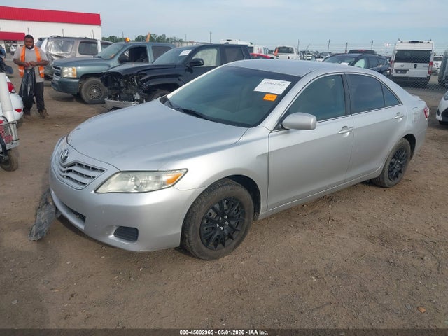 2010 Toyota Camry მანქანა იყიდება აუქციონზე, vin: 4T4BF3EKXAR035031, აუქციონის ნომერი: 45002965