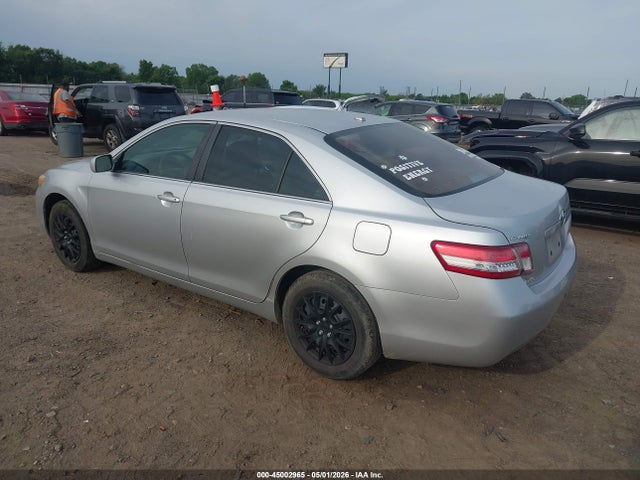 2010 Toyota Camry მანქანა იყიდება აუქციონზე, vin: 4T4BF3EKXAR035031, აუქციონის ნომერი: 45002965