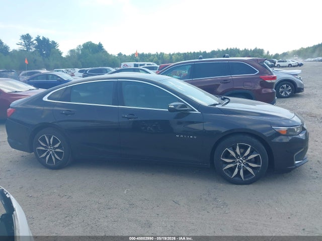 1G1ZE5ST3HF263596 Chevrolet MALIBU 1LT