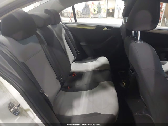 Продажа на аукционе авто 2017 Volkswagen Jetta 1.4t S, vin: 3VW2B7AJ0HM326003, номер лота: 45002994