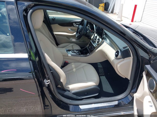 Aukcja sprzedaży 2020 Mercedes-benz C 300, vin: W1KWF8DB3LR571393, numer aukcji: 45003003