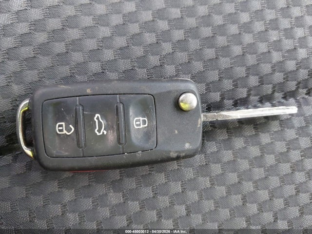 45003012 :رقم المزاد ، 1VWAS7A30EC051632 vin ، 2014 Volkswagen Passat 1.8t S مزاد بيع
