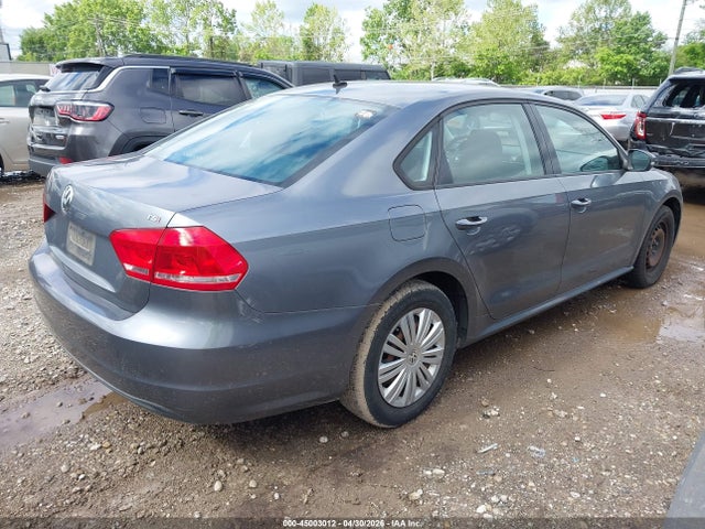 45003012 :رقم المزاد ، 1VWAS7A30EC051632 vin ، 2014 Volkswagen Passat 1.8t S مزاد بيع