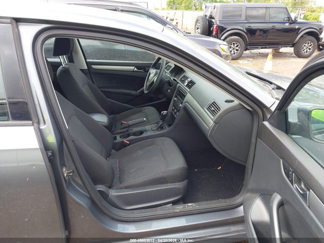 45003012 :رقم المزاد ، 1VWAS7A30EC051632 vin ، 2014 Volkswagen Passat 1.8t S مزاد بيع