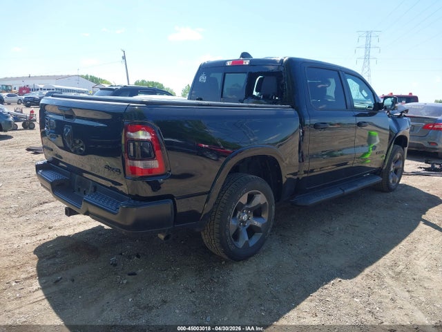 45003018 :رقم المزاد ، 1C6RRFFGXNN245555 vin ، 2022 Ram 1500 Big Horn  4x4 5'7 Box مزاد بيع
