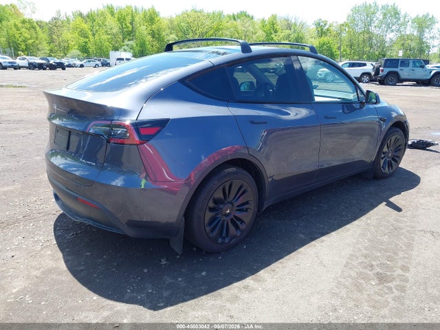 2023 Tesla Model Y Awd/long Range Dual Motor All-wheel Drive მანქანა იყიდება აუქციონზე, vin: 7SAYGAEEXPF967271, აუქციონის ნომერი: 45003042