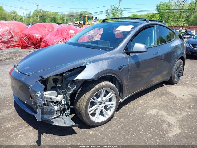 2023 Tesla Model Y Awd/long Range Dual Motor All-wheel Drive მანქანა იყიდება აუქციონზე, vin: 7SAYGAEEXPF967271, აუქციონის ნომერი: 45003042