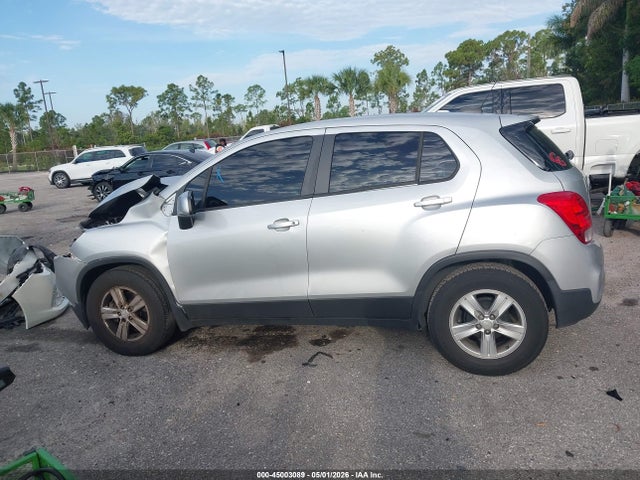 Продажа на аукционе авто 2020 Chevrolet Trax Fwd Ls, vin: 3GNCJKSB4LL183387, номер лота: 45003089