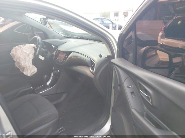 Продажа на аукционе авто 2020 Chevrolet Trax Fwd Ls, vin: 3GNCJKSB4LL183387, номер лота: 45003089