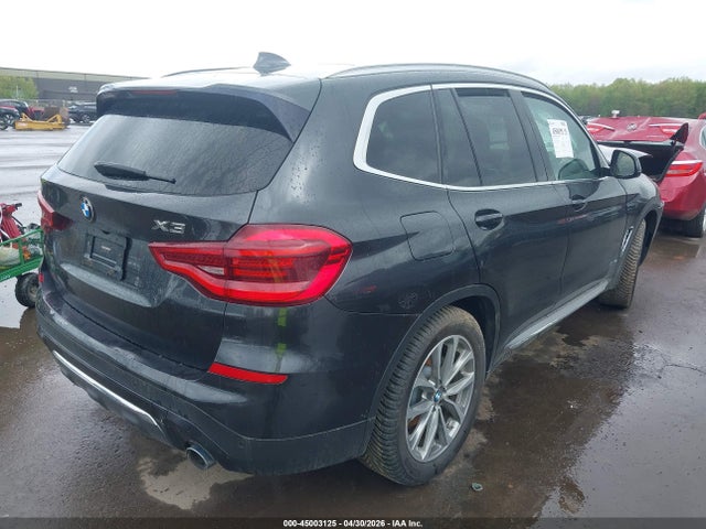 45003125 :رقم المزاد ، 5UXTR9C51JLD62824 vin ، 2018 Bmw X3 Xdrive30i مزاد بيع
