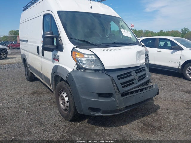 45003162 :رقم المزاد ، 3C6TRVCG8JE138815 vin ، 2018 Ram Promaster 2500 High Roof 136 Wb مزاد بيع