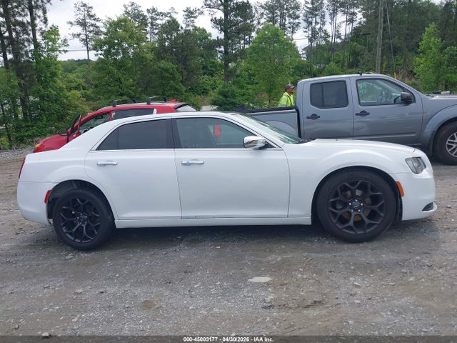 2016 Chrysler 300 Limited მანქანა იყიდება აუქციონზე, vin: 2C3CCAAG1GH207934, აუქციონის ნომერი: 45003177