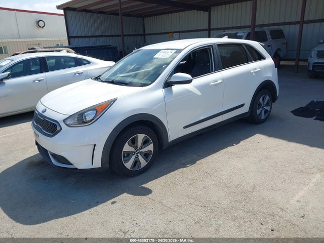 45003178 :رقم المزاد ، KNDCB3LC8H5078779 vin ، 2017 Kia Niro Fe مزاد بيع