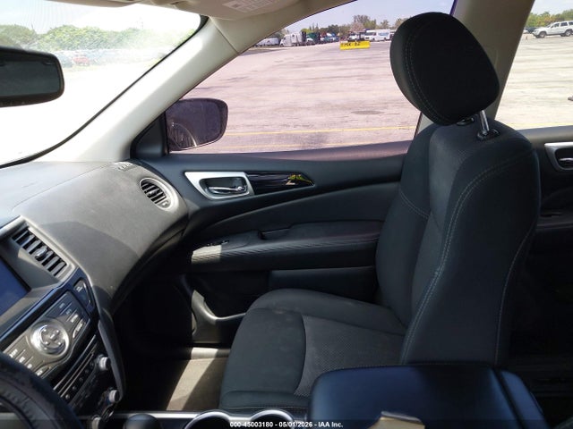 Продажа на аукционе авто 2018 Nissan Pathfinder Sv, vin: 5N1DR2MM5JC663284, номер лота: 45003180