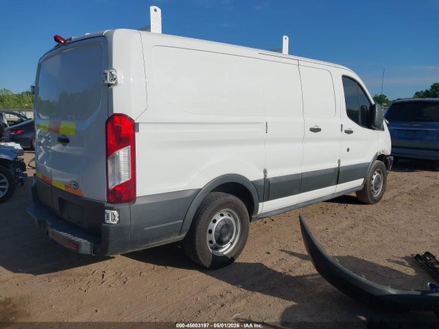 Продажа на аукционе авто 2015 Ford Transit-150, vin: 1FTNE1ZM3FKB32413, номер лота: 45003197