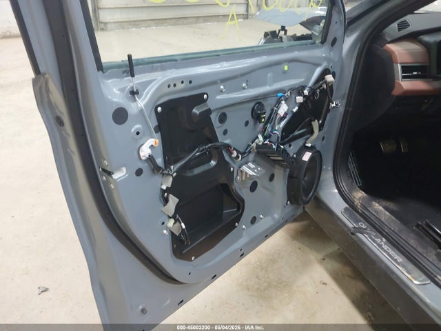 Продажа на аукционе авто 2025 Mitsubishi Outlander Sel 2.5 S-awc, vin: JA4J4WA8XSZ012309, номер лота: 45003200