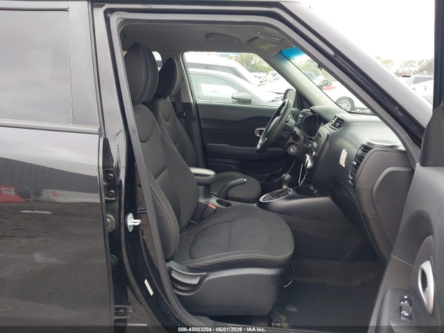 2014 Kia Soul მანქანა იყიდება აუქციონზე, vin: KNDJN2A25E7057617, აუქციონის ნომერი: 45003204