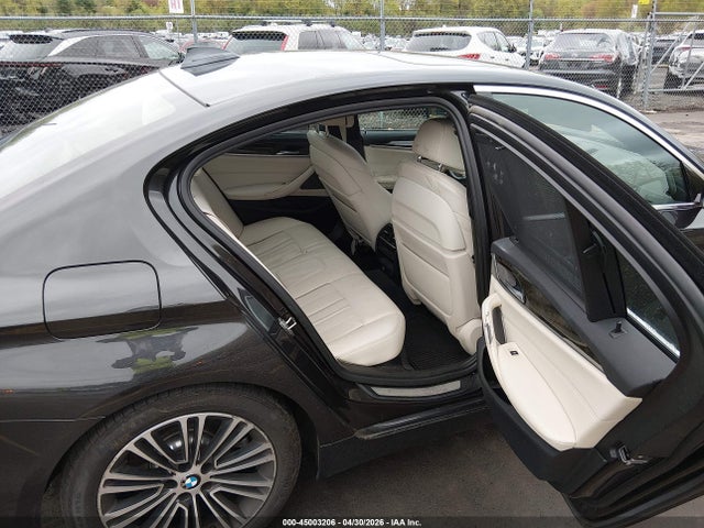 45003206 :رقم المزاد ، WBAJA7C57KWW19662 vin ، 2019 Bmw 530i Xdrive مزاد بيع