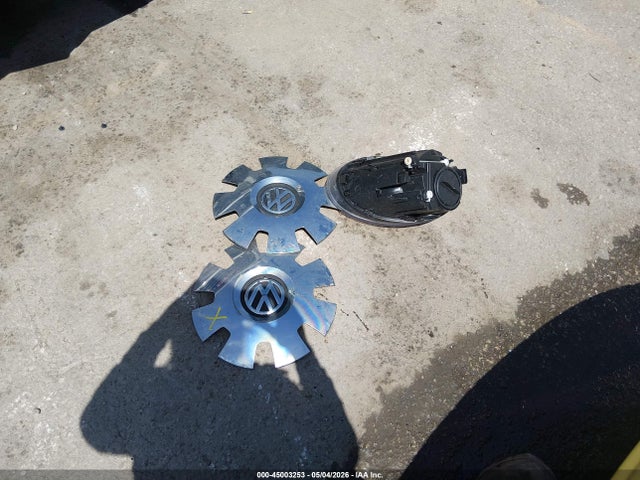 45003253 :رقم المزاد ، 3VW5P7AT8DM829403 vin ، 2013 Volkswagen Beetle 2.5l مزاد بيع