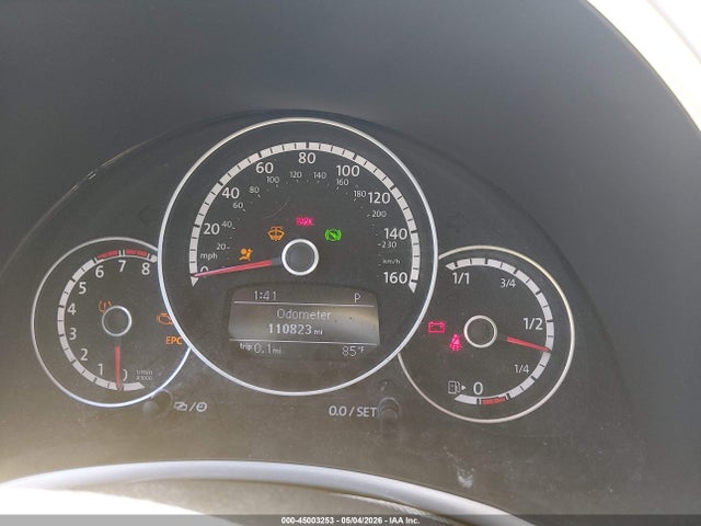 45003253 :رقم المزاد ، 3VW5P7AT8DM829403 vin ، 2013 Volkswagen Beetle 2.5l مزاد بيع