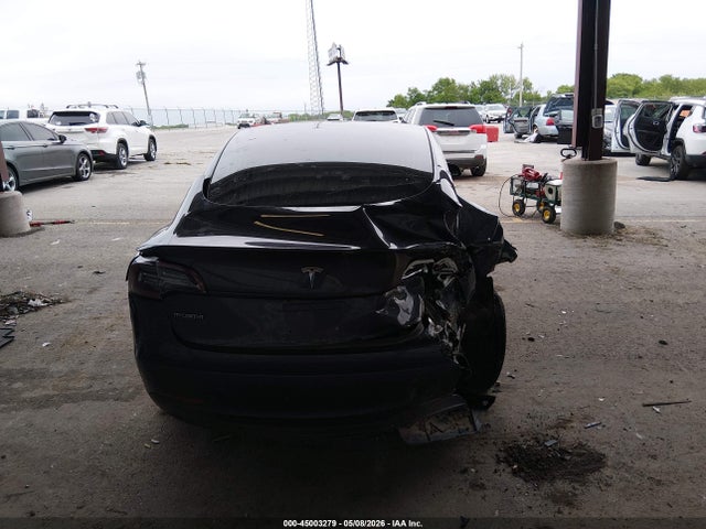 Auction sale of the 2018 Tesla Model 3 Long Range/mid Range, vin: 5YJ3E1EA1JF032786, lot number: 45003279