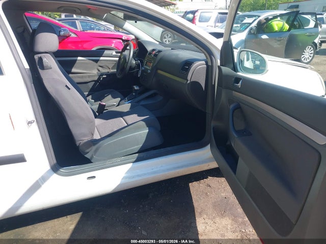 2008 Volkswagen Rabbit S მანქანა იყიდება აუქციონზე, vin: WVWBA71K98W251123, აუქციონის ნომერი: 45003293