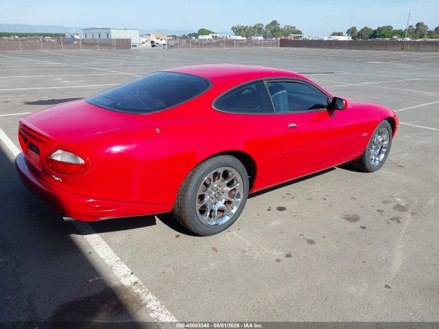 45003348 :رقم المزاد ، SAJJA41B3YPA02521 vin ، 2000 Jaguar Xk8 مزاد بيع