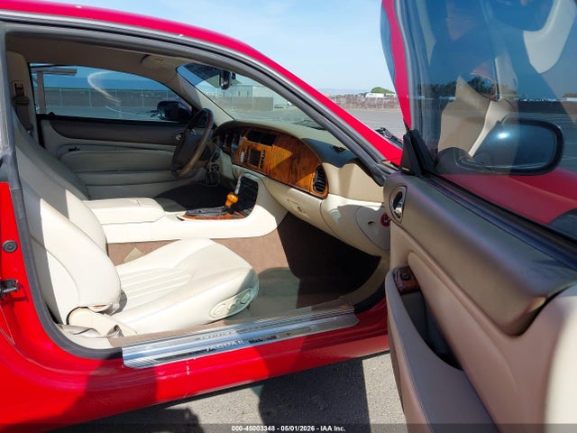 45003348 :رقم المزاد ، SAJJA41B3YPA02521 vin ، 2000 Jaguar Xk8 مزاد بيع