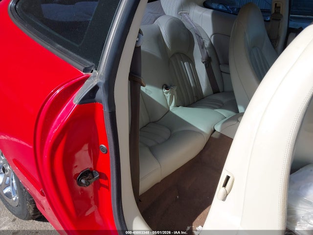 45003348 :رقم المزاد ، SAJJA41B3YPA02521 vin ، 2000 Jaguar Xk8 مزاد بيع