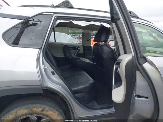 2022 Toyota Rav4 Hybrid Xle Premium მანქანა იყიდება აუქციონზე, vin: JTMB6RFV0ND055210, აუქციონის ნომერი: 45003365