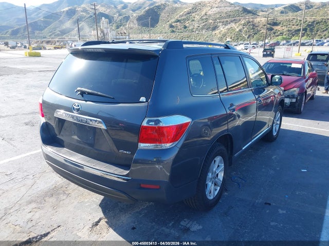 Продаж на аукціоні авто 2012 Toyota Highlander Base V6, vin: 5TDBK3EHXCS111899, номер лоту: 45003413