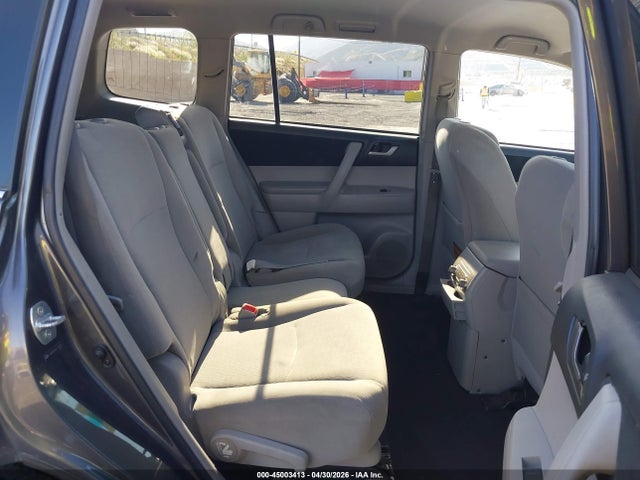 Продаж на аукціоні авто 2012 Toyota Highlander Base V6, vin: 5TDBK3EHXCS111899, номер лоту: 45003413