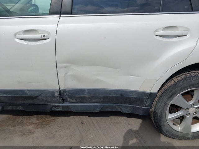 Продажа на аукционе авто 2014 Subaru Outback 2.5i, vin: 4S4BRBAC9E3254486, номер лота: 45003438