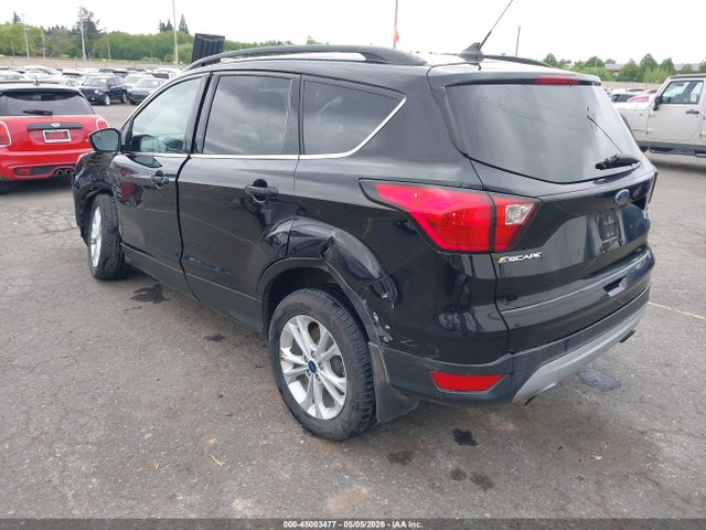 1FMCU9HD4KUC33190 Ford ESCAPE SEL
