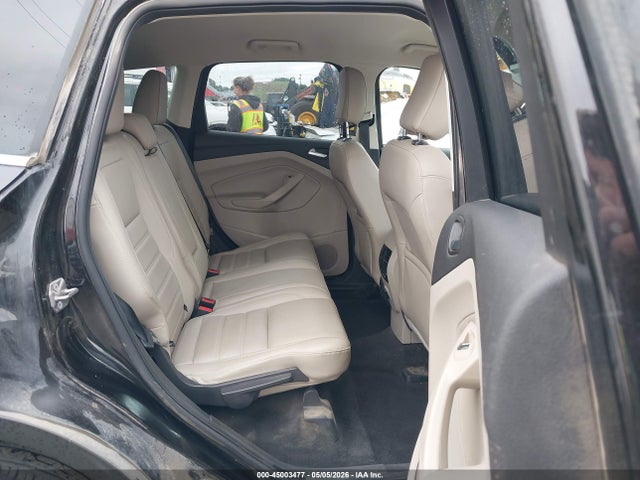 1FMCU9HD4KUC33190 Ford ESCAPE SEL