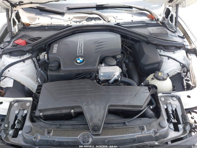 BMW 320i 2016 WBA8E1G50GNU10707 Image 10