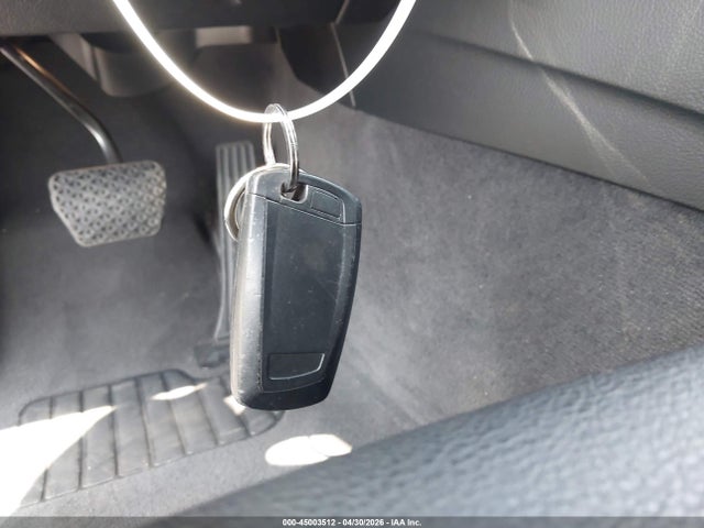 BMW 320i 2016 WBA8E1G50GNU10707 Image 11