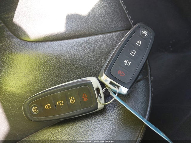 2013 Ford Focus Titanium მანქანა იყიდება აუქციონზე, vin: 1FADP3N27DL328499, აუქციონის ნომერი: 45003522