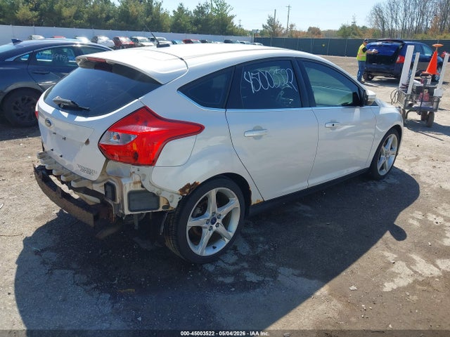 2013 Ford Focus Titanium მანქანა იყიდება აუქციონზე, vin: 1FADP3N27DL328499, აუქციონის ნომერი: 45003522